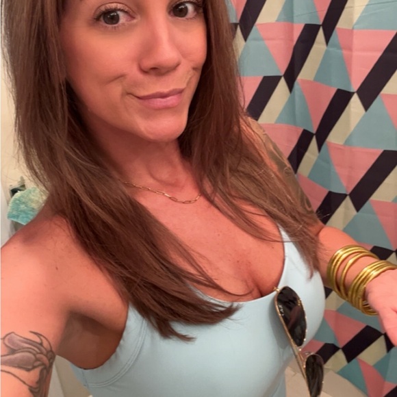 Baby blue athletic dress - Picture 5 of 5